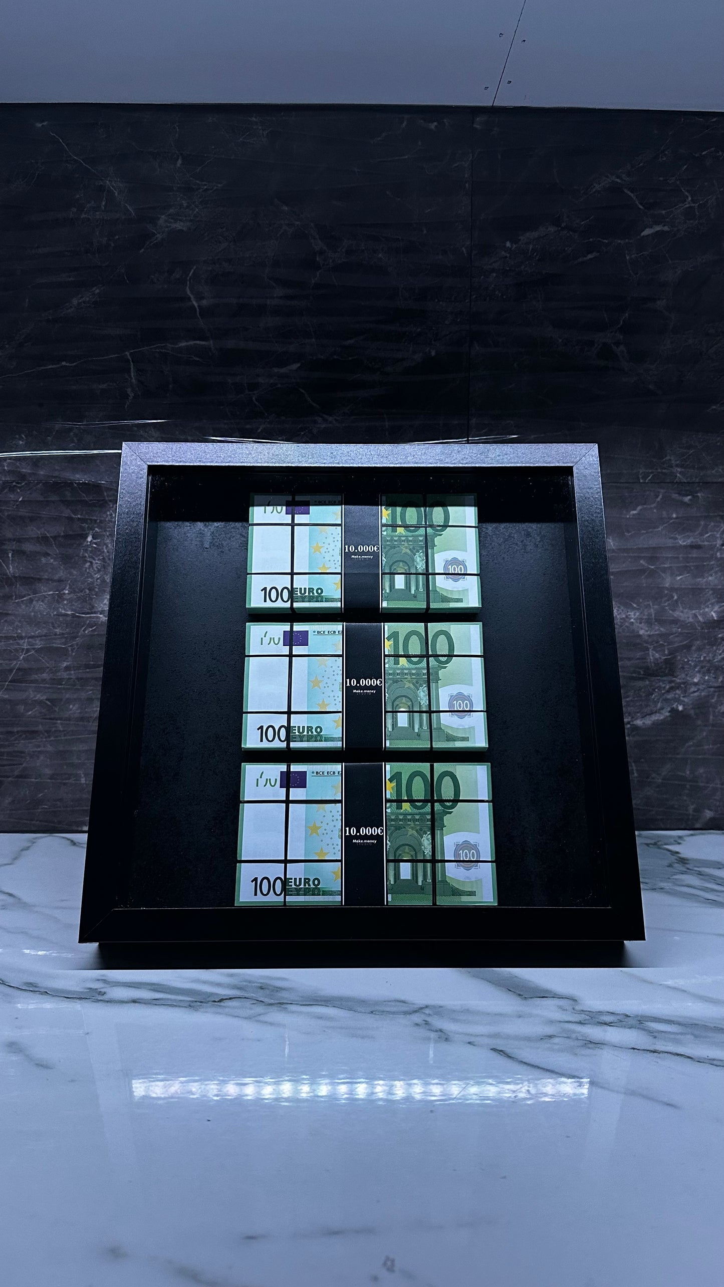 €uro Stack Frame