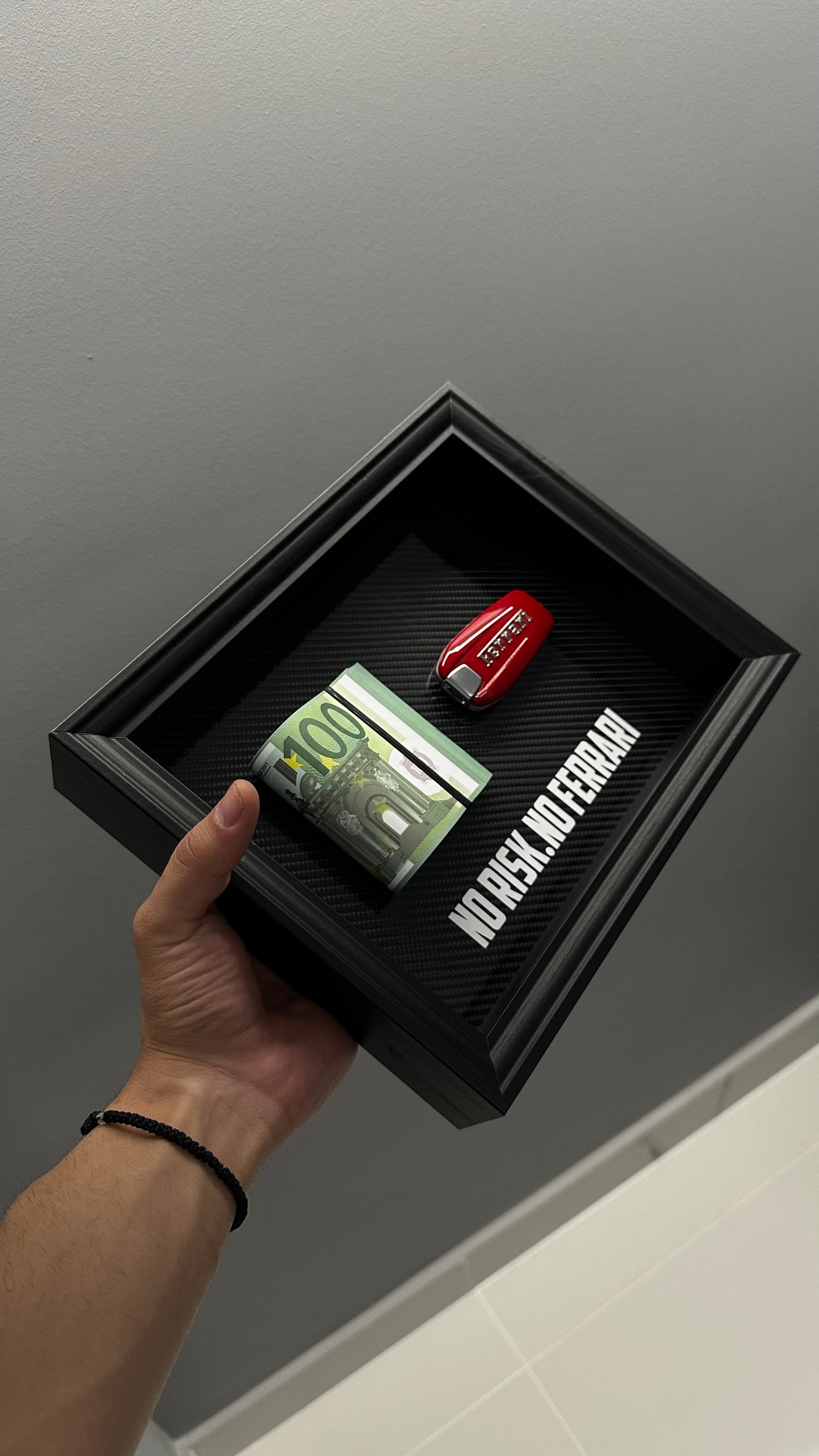 FERRARI CARBON EDITION