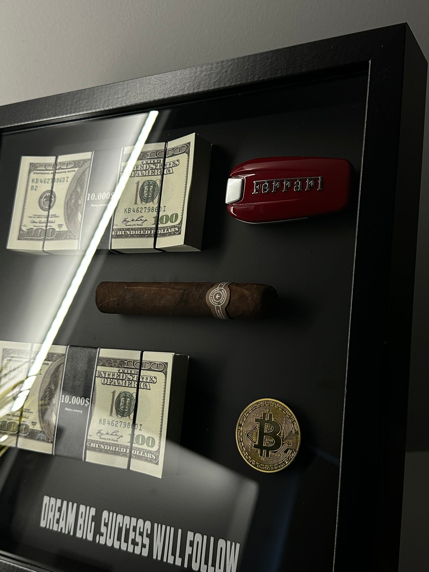 Make Money Display – Ferrari Dreams