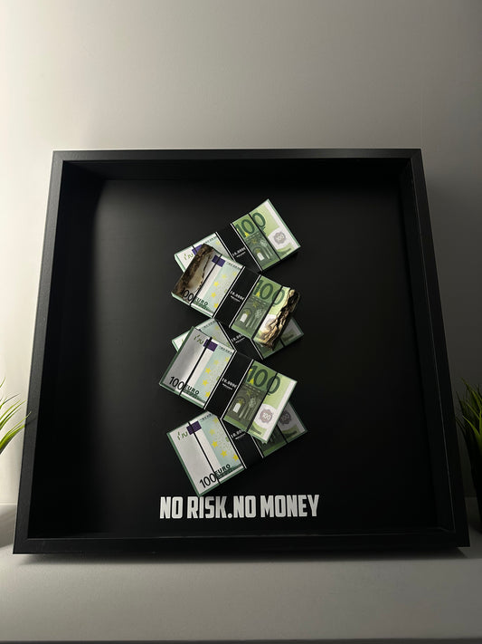 No Risk. No Money – 100€ Stacks Frame